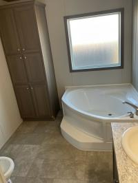 2019 CHAMPION 04CHG-CH2860A Mobile Home