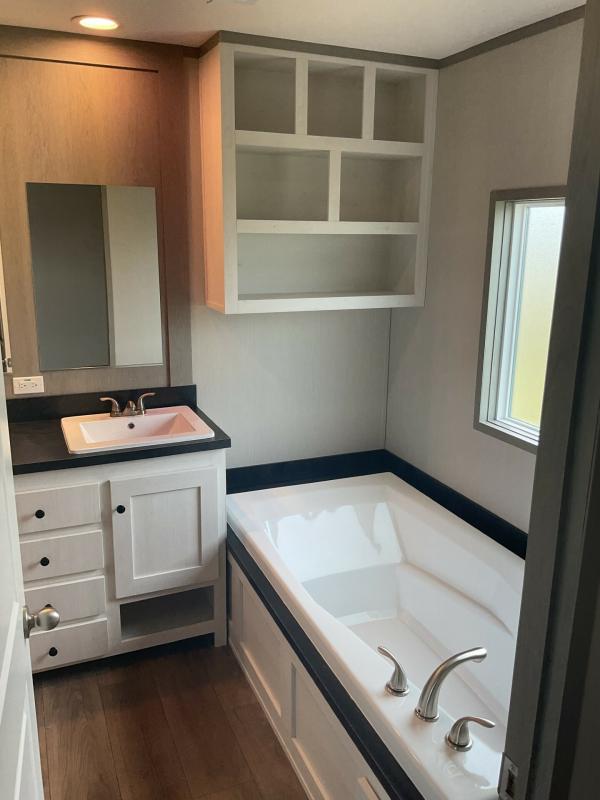 2025 Clayton 31RLS16682A Mobile Home