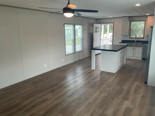 2025 Clayton 31RLS16682A Mobile Home