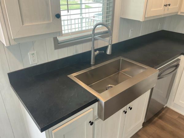 2025 Clayton 31RLS16682A Mobile Home