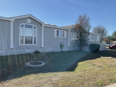 Photo 3 of 11 of home located at 221 Silver Peak Drive San Marcos, TX 78666