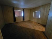 1980 FLE Manufactured Home