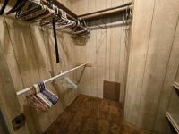 1980 FLE Manufactured Home