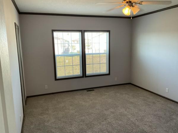 2016 Champion CH2860A Mobile Home