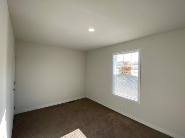 2017 CLAYTON 81TNS16663 Mobile Home