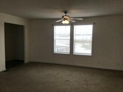 Photo 5 of 7 of home located at 7238 Gillingham Way Fort Wayne, IN 46818