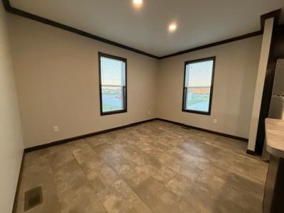 Photo 3 of 10 of home located at 7231 Furlong Ct Fort Wayne, IN 46818