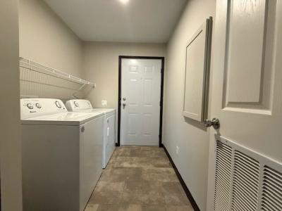 Photo 5 of 10 of home located at 7231 Furlong Ct Fort Wayne, IN 46818