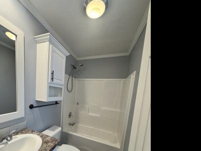 Photo 5 of 6 of home located at 4080 Knightsbridge Lane Jackson, MI 49201