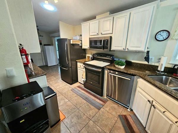 2004 Merit Manufactured Home