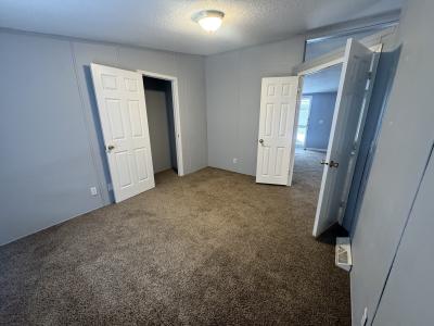 Photo 4 of 9 of home located at 4065 York Lane Jackson, MI 49201