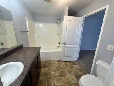 Photo 4 of 11 of home located at 4154 Wellington Jackson, MI 49201