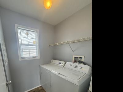 Photo 5 of 11 of home located at 4154 Wellington Jackson, MI 49201