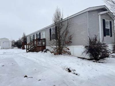 Photo 2 of 11 of home located at 4154 Wellington Jackson, MI 49201