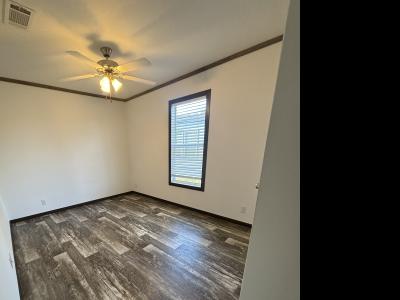 Mobile Home at 10419 W Xavier Ct Conroe, TX 77303