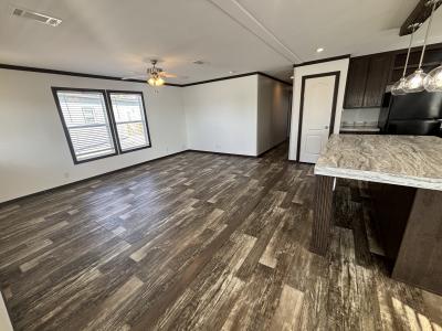 Photo 4 of 12 of home located at 10419 W Xavier Ct Conroe, TX 77303