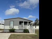 2023 Cham;ion 24CSD2860L Mobile Home