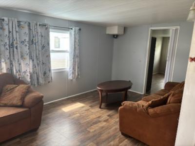 Photo 4 of 8 of home located at 9267 Us Highway 98 Dade City, FL 33525