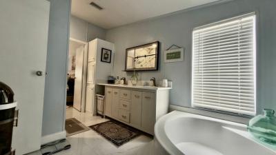 Photo 4 of 17 of home located at 181 Twin Coach Court Sanford, FL 32773