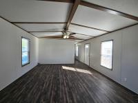 2015 Clayton Homes Inc Decision Maker Mobile Home