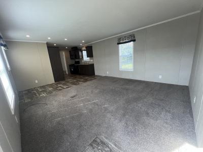 Mobile Home at 1361 Paree St Newport, MI 48166