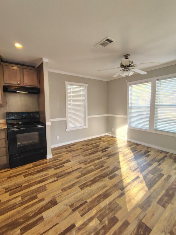 2018 Champion Yes Series Mobile Home