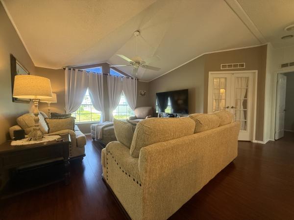 1999 SKYL Mobile Home