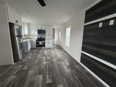 Photo 2 of 4 of home located at 32 Lobue Lane Cheektowaga, NY 14225