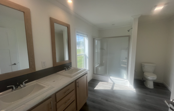 2025 Skyline 2LN682 Mobile Home