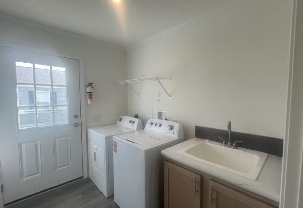 2025 Skyline 2LN682 Mobile Home