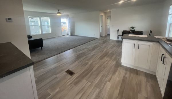 2025 Champion RAPB2852H32393 Mobile Home