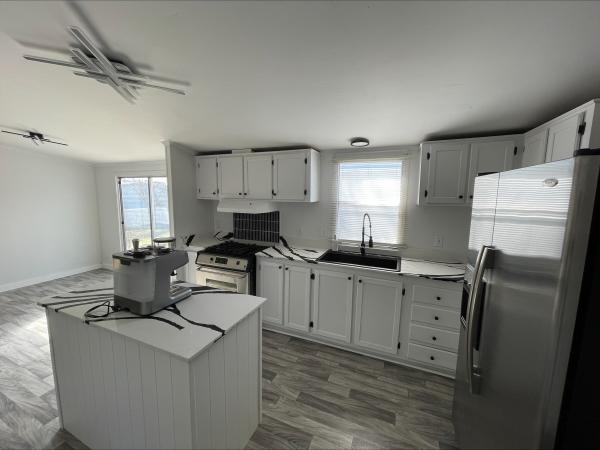 1997 American Homestar PFS0451936/ PFS0451937 Mobile Home