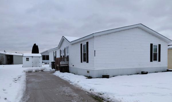 2000 Four Seasons Mobile Home For Sale