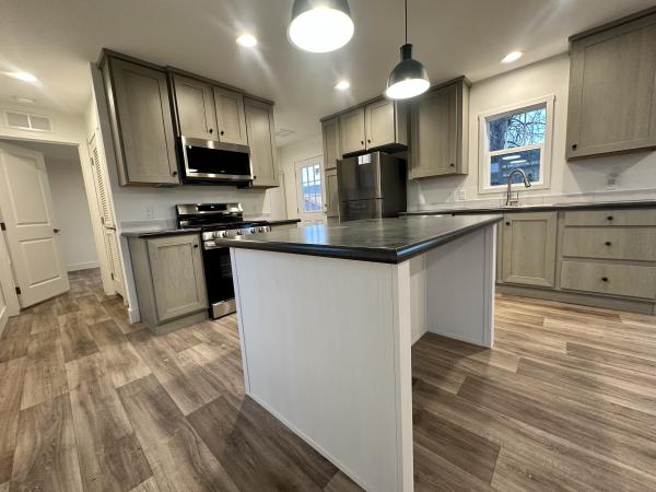 2025 Clayton-Redwood Falls  Home