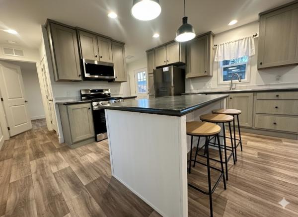 2025 Clayton-Redwood Falls  Home