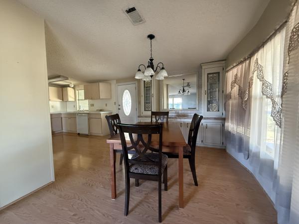 1988 TROP HS Mobile Home