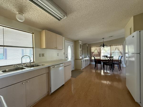 1988 TROP HS Mobile Home