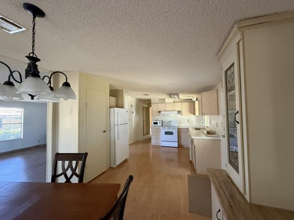 1988 TROP HS Mobile Home