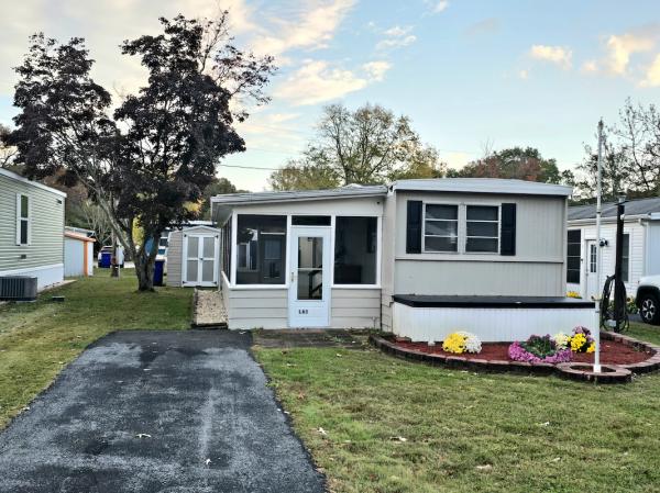 1971 SKYLINE Mobile Home