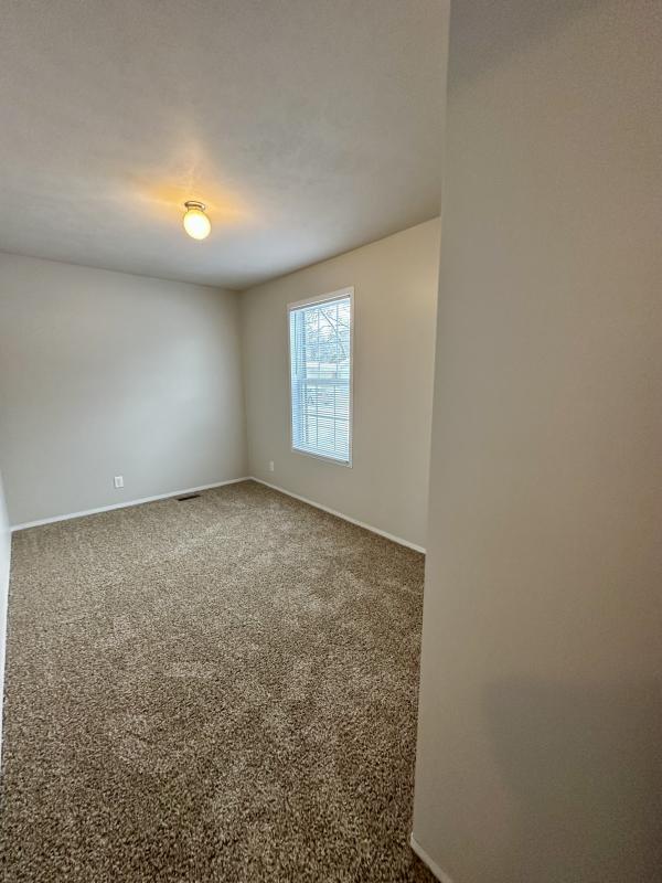 2013 Clayton UNK Mobile Home