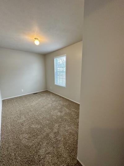 Photo 3 of 6 of home located at 628 Taffy Lane Muskegon, MI 49442