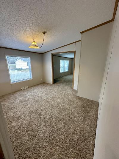 Photo 5 of 17 of home located at 707 Strawberry Lane Muskegon, MI 49442