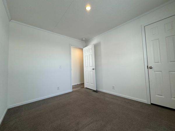 2021 Redm Champion  Home