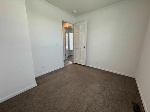 2021 Redm Champion  Home