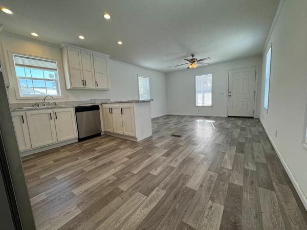 2021 Redm Champion  Home