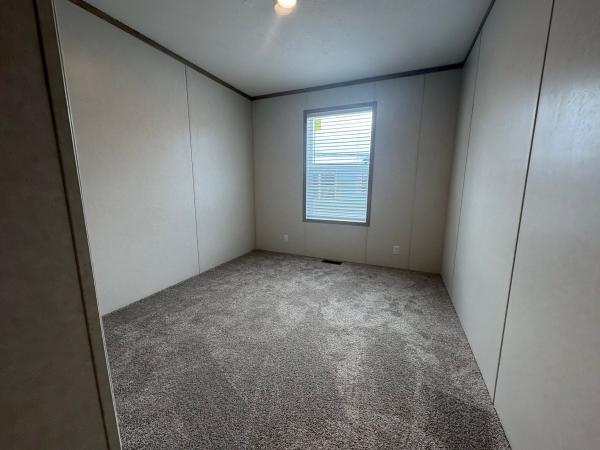 2026 clayton 95ADR28563A Mobile Home