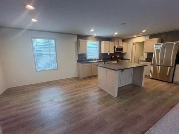 2026 clayton 95ADR28563A Mobile Home