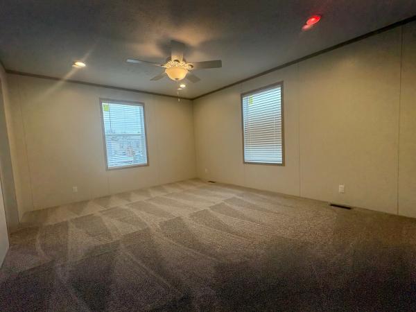 2026 clayton 95ADR28563A Mobile Home