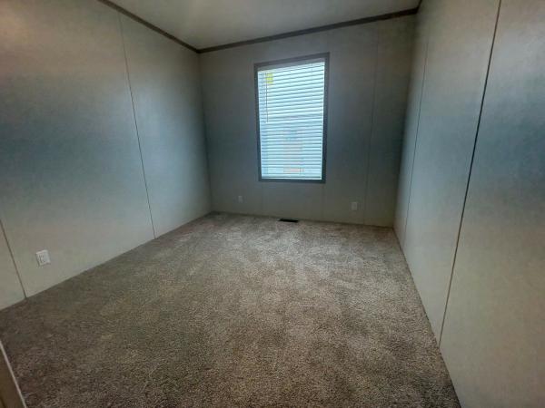 2026 clayton 95ADR28563A Mobile Home