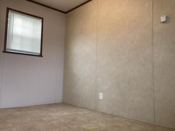 2015 Redman 1670202RA Mobile Home